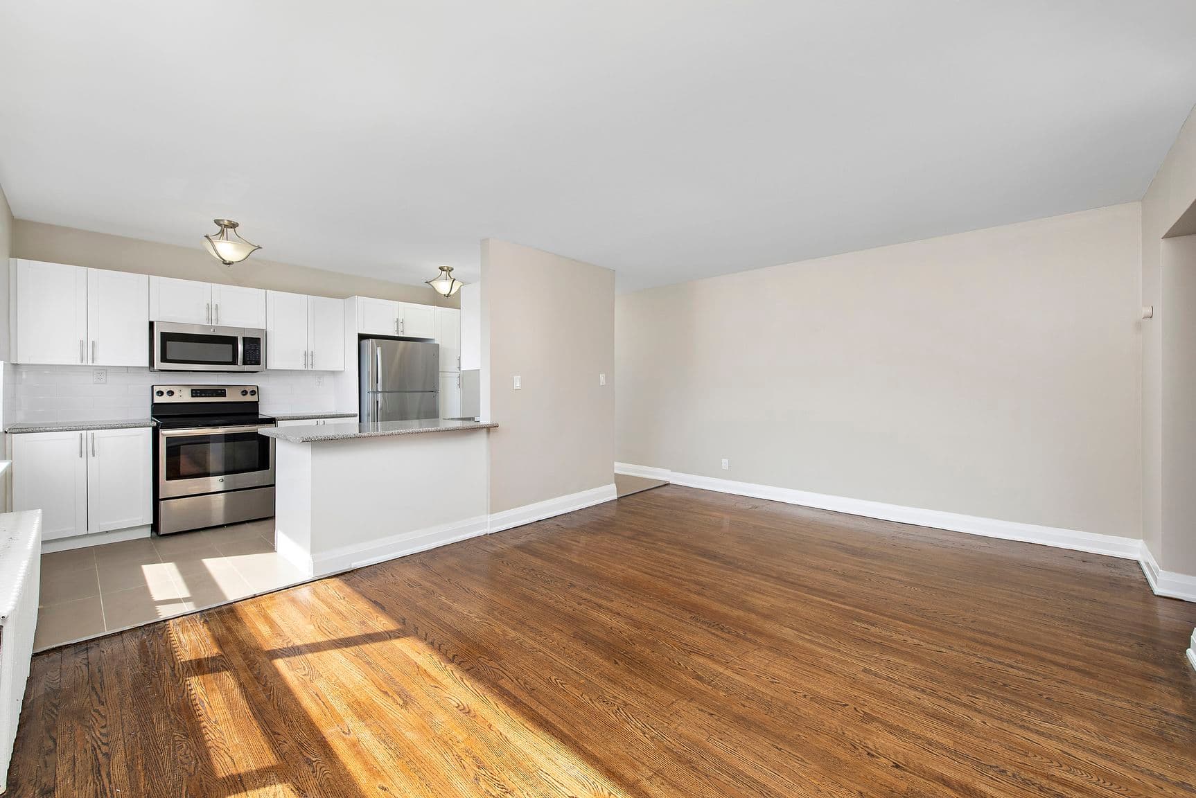Rosseau Road Inc. — 1 Bedroom - Photo 13
