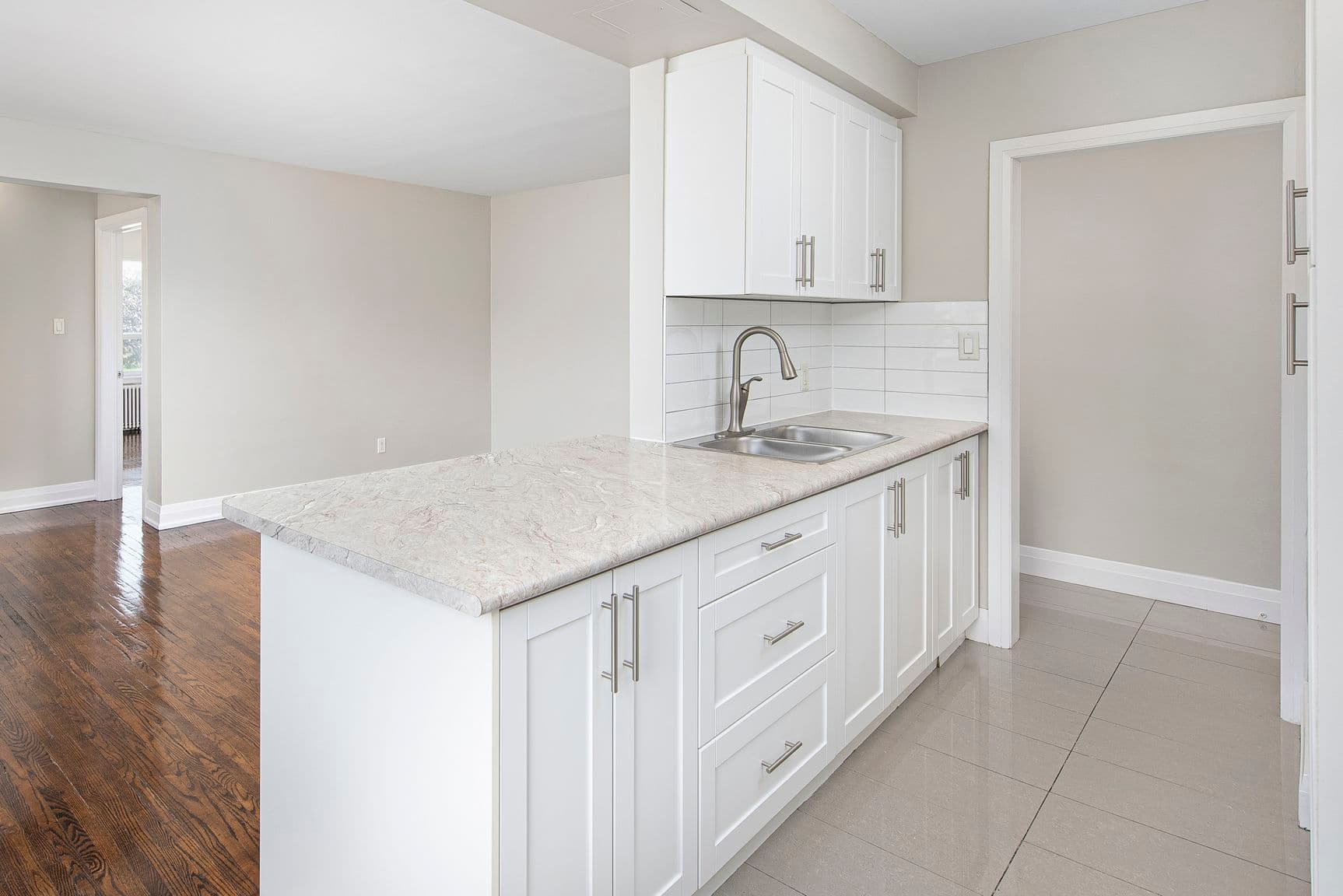 Rosseau Road Inc. — 1 Bedroom - Photo 6