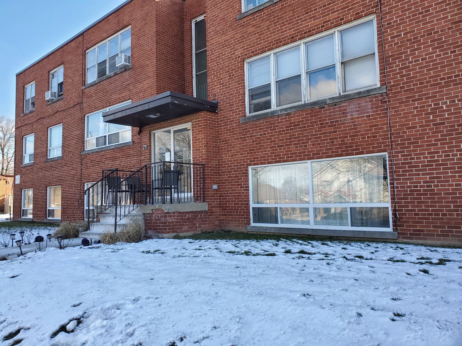 73 Lovilla Blvd — 1 Bedroom - Get 1 Month Free - Photo 7