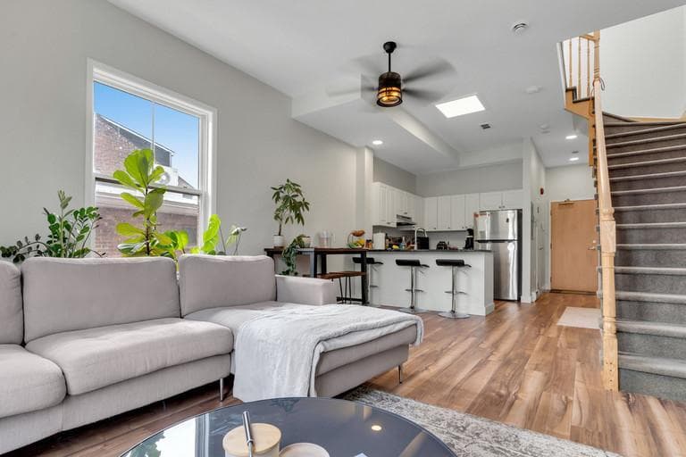 Keystone Properties - Downtown Kingston — 2 Bedroom