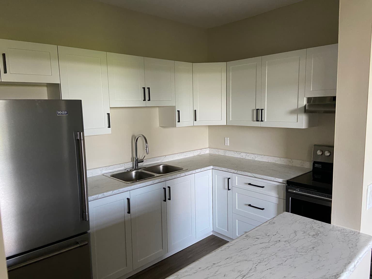 Riverside Terrace — 2 Bedroom call 905-732-8565 - Photo 16