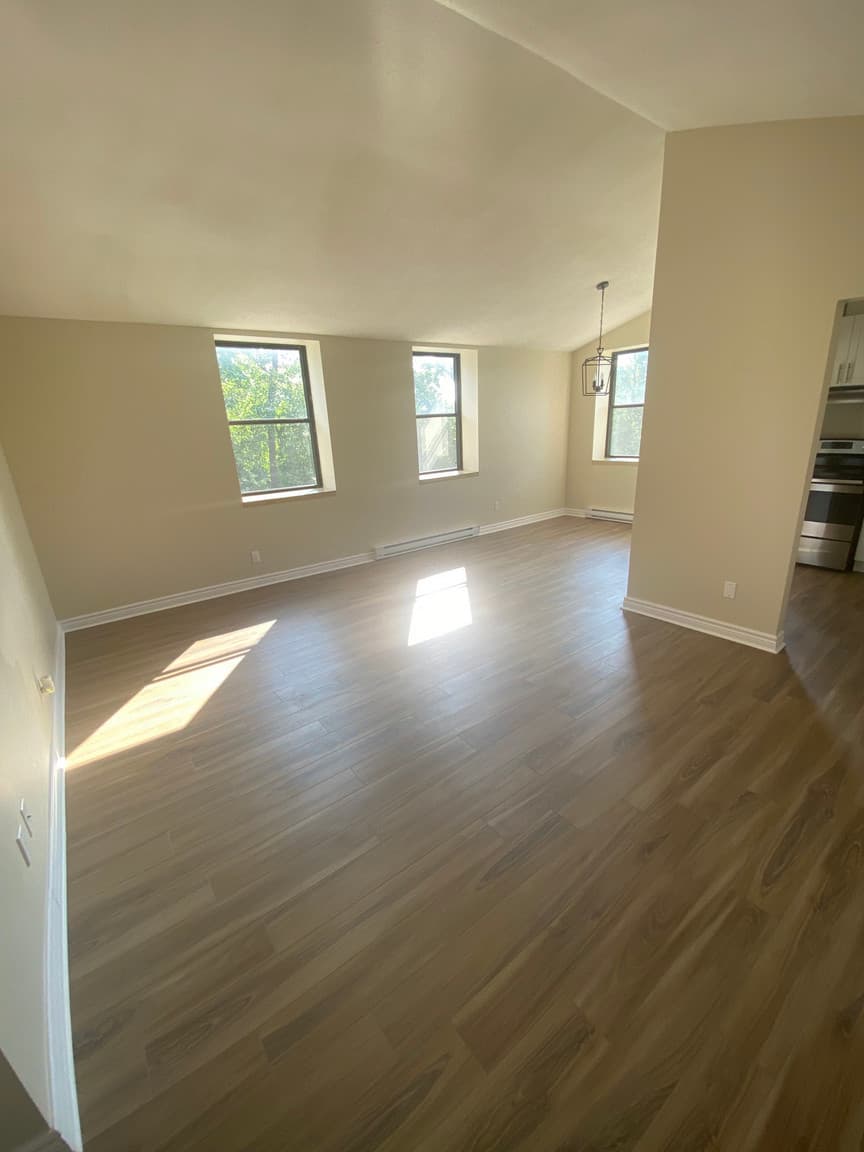 Riverside Terrace — 2 Bedroom call 905-732-8565 - Photo 23