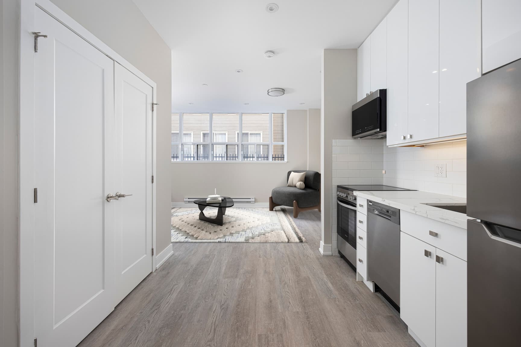 Tyndall Tower — 1 Bedroom - Photo 23
