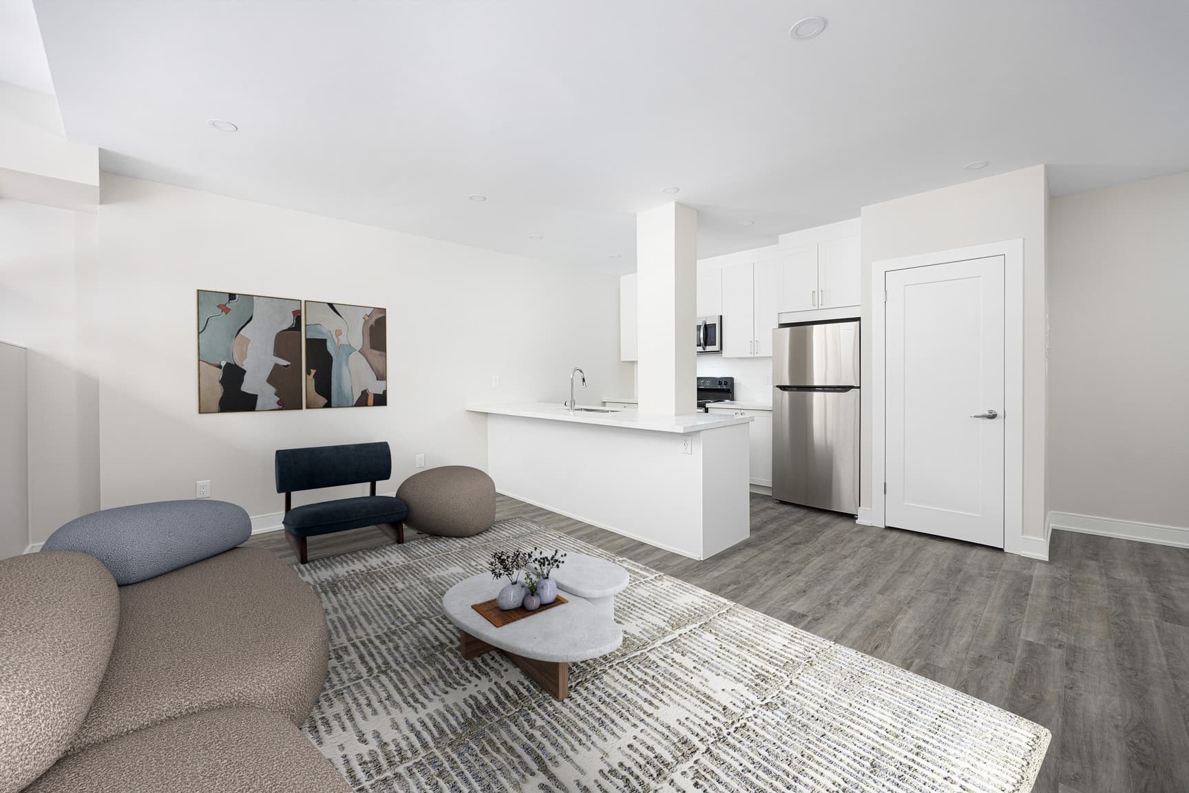 Westover Manor — 1 Bedroom - Luxe Renovation - Photo 24