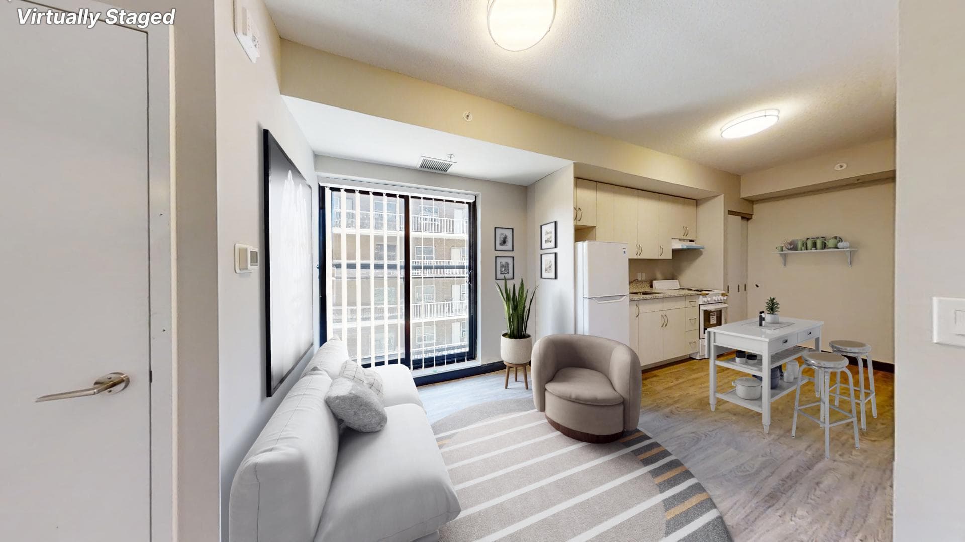 2346 Weston — 2 Bedroom - Photo 2
