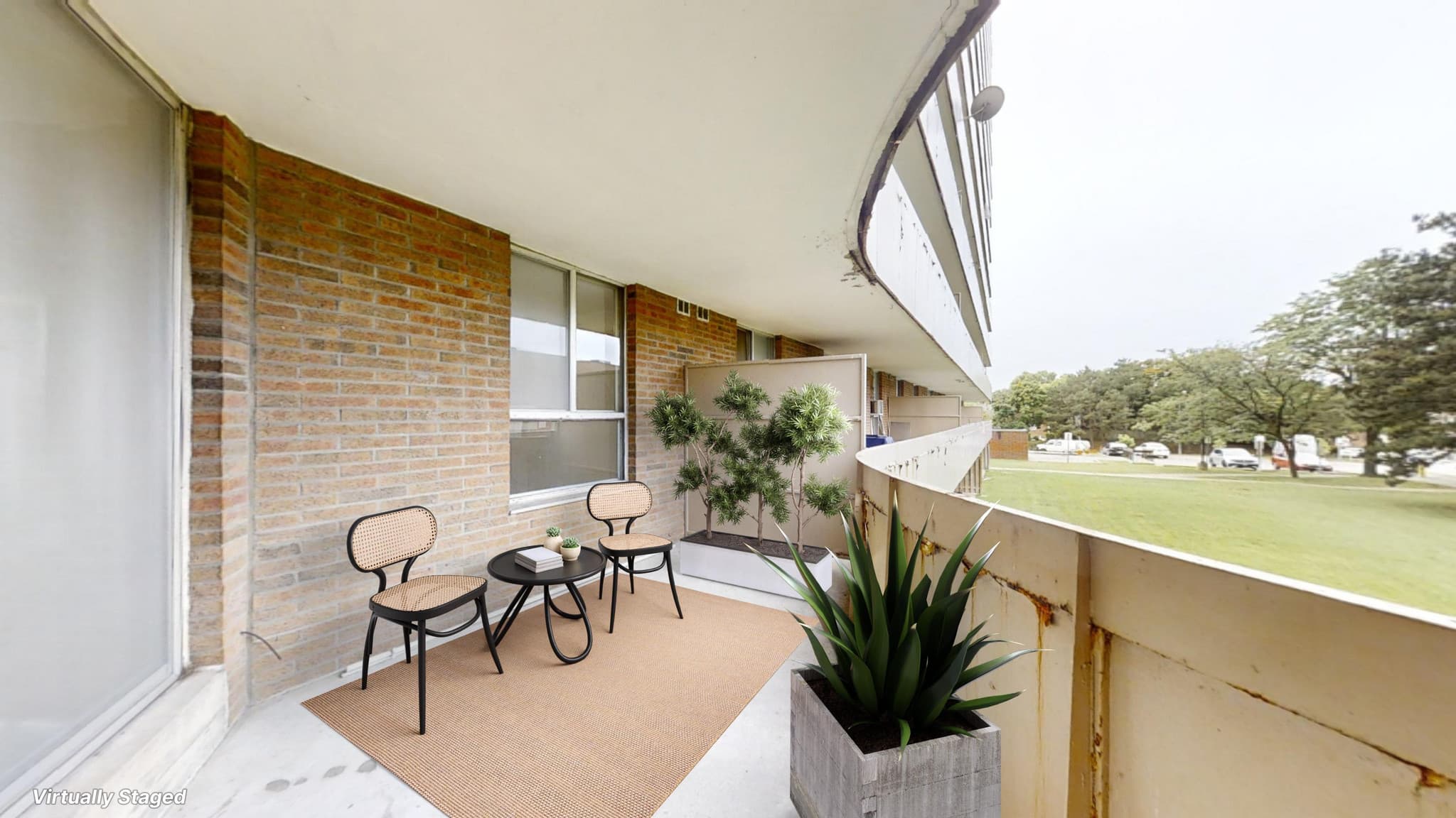 Alban Apartments - 3710 Keele — Jr 2 Bedroom - Get 1 Month Free - Photo 7