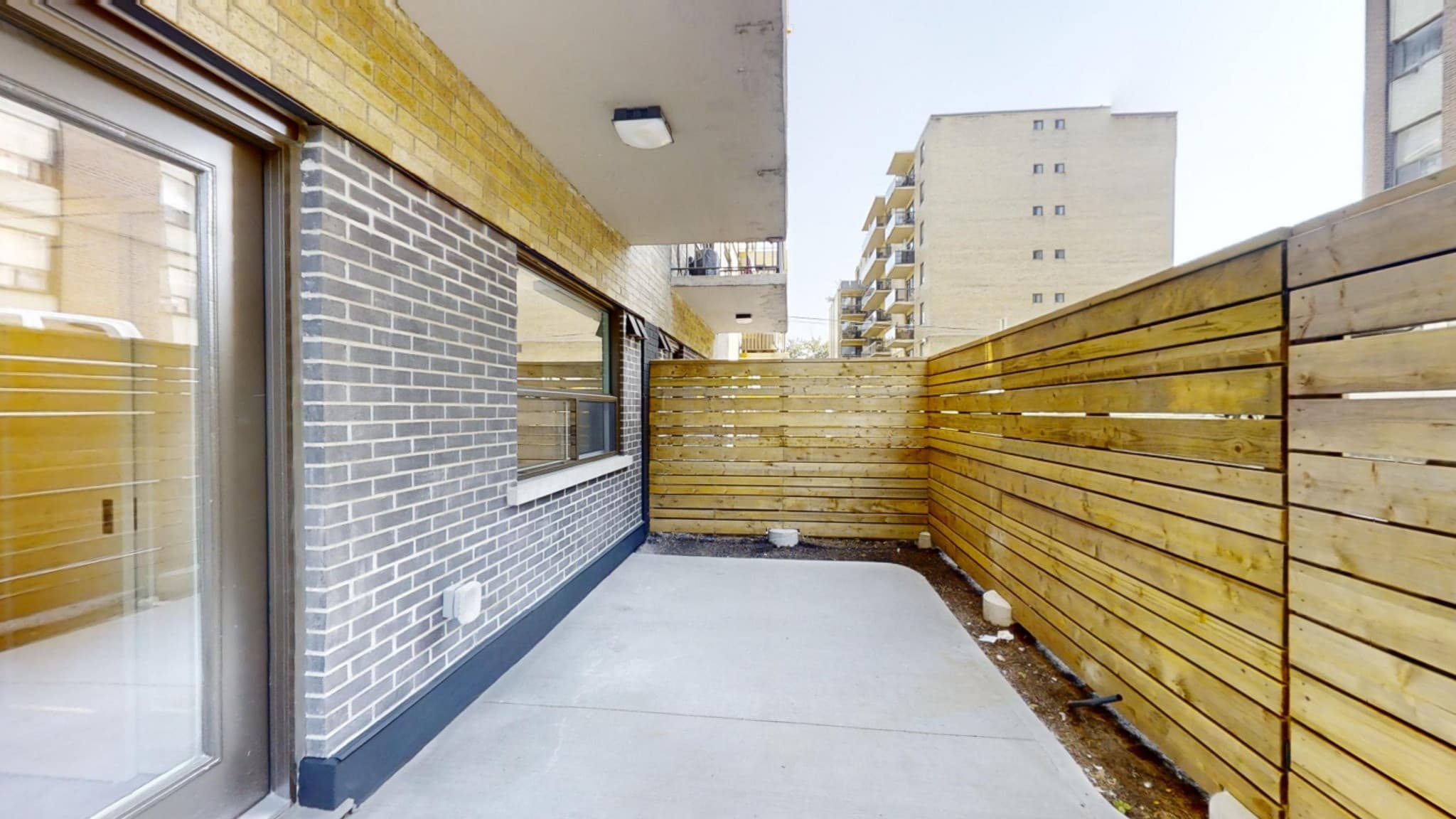 Spencer Apartments — Bachelor - Photo 38