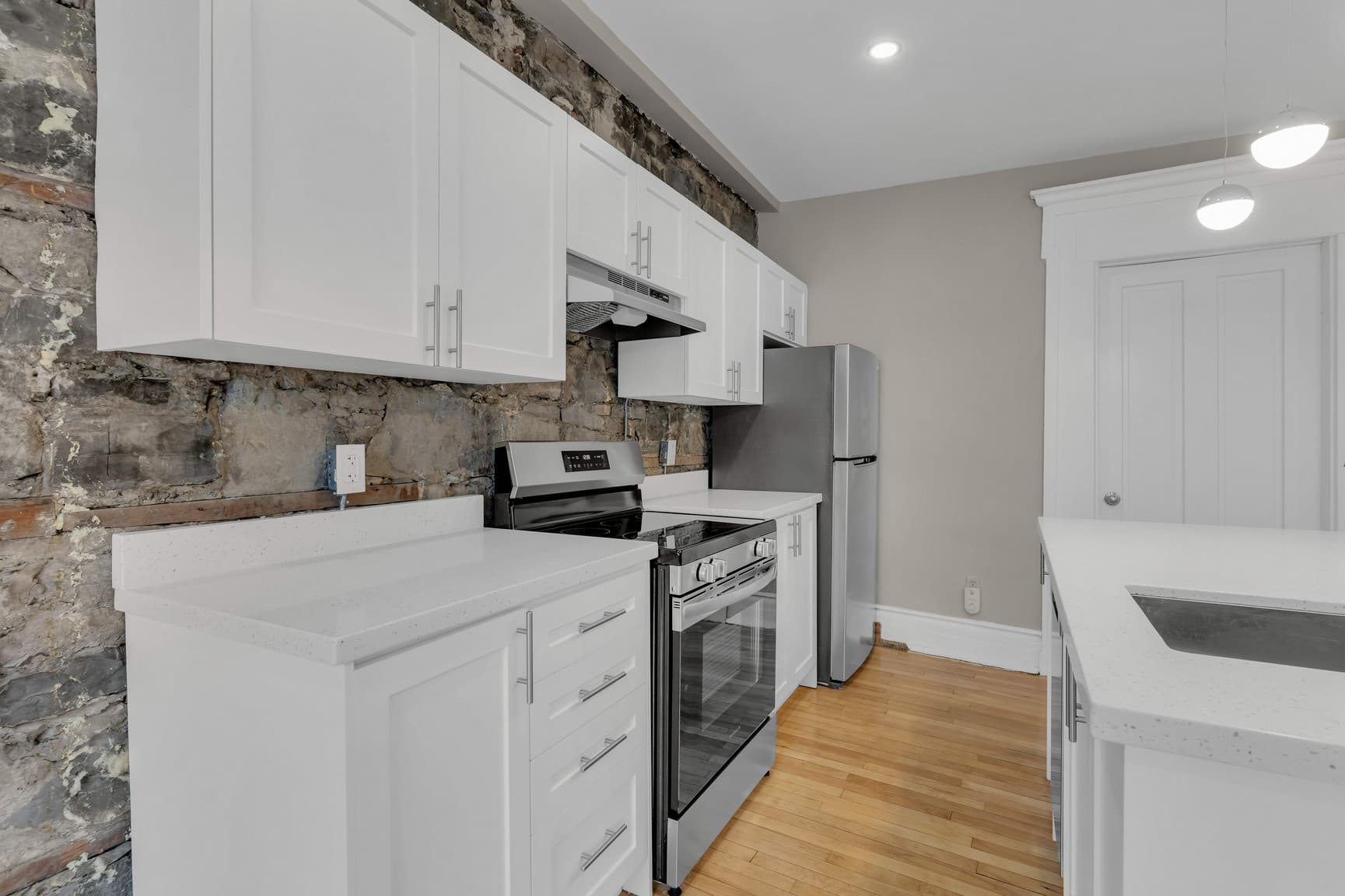 322 - Princess Street — 1 bedroom plus den - Photo 15