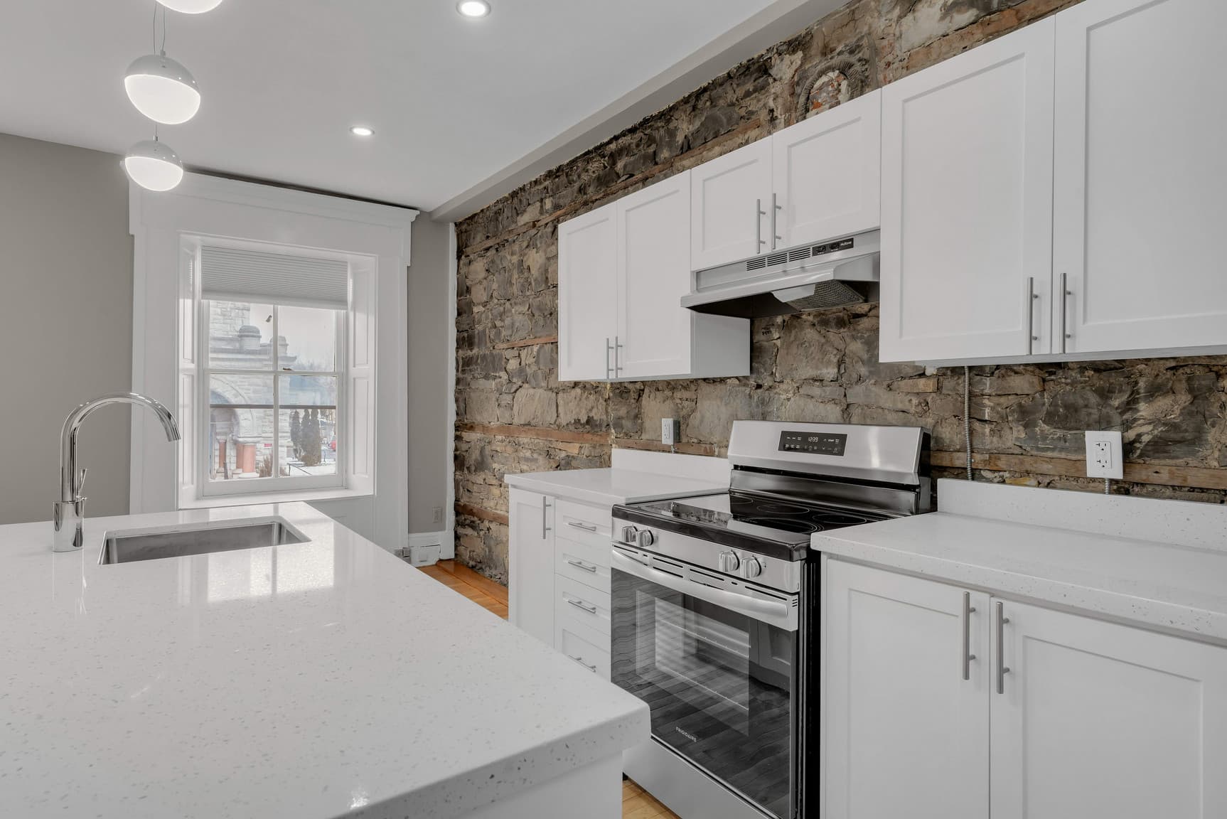 322 - Princess Street — 1 bedroom plus den - Photo 14