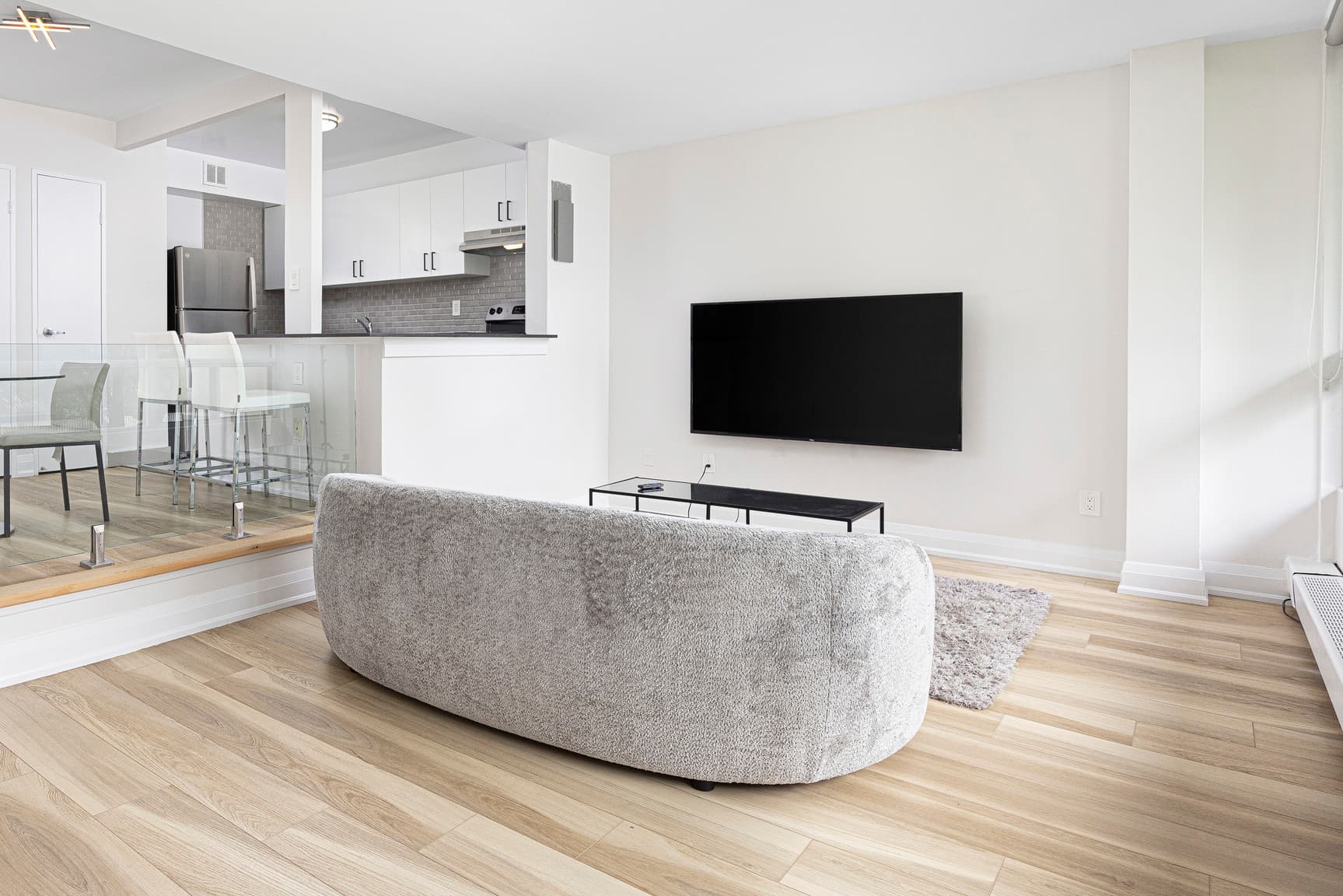 Rosebury Square — 3 Bedroom - Photo 34