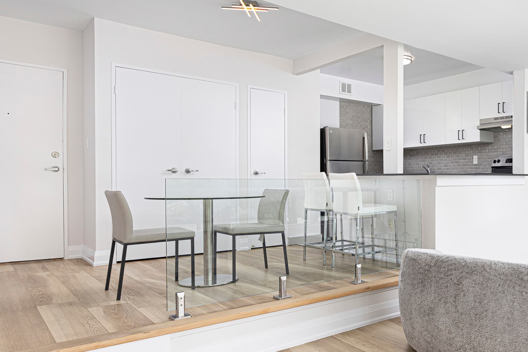 Rosebury Square — 3 Bedroom - Photo 36