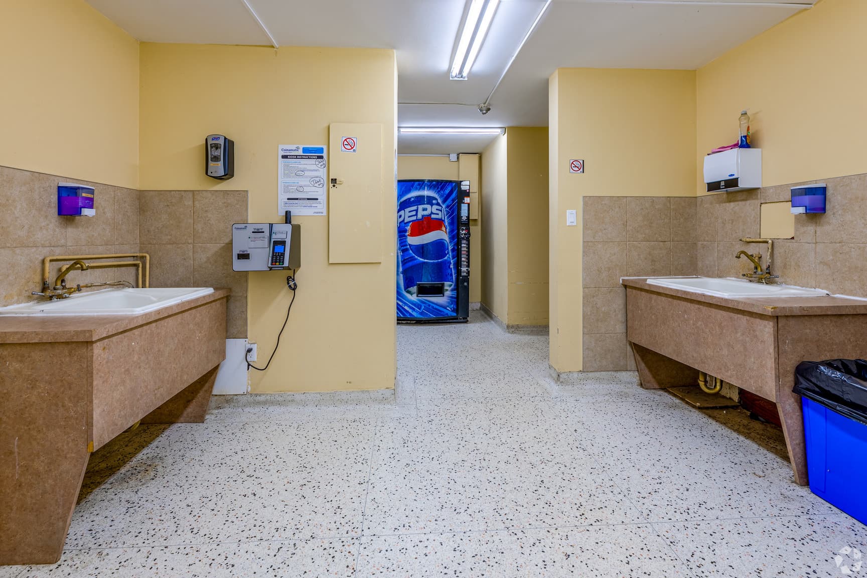 Sunrise Tower Apartments — 1 Bedroom - Photo 14
