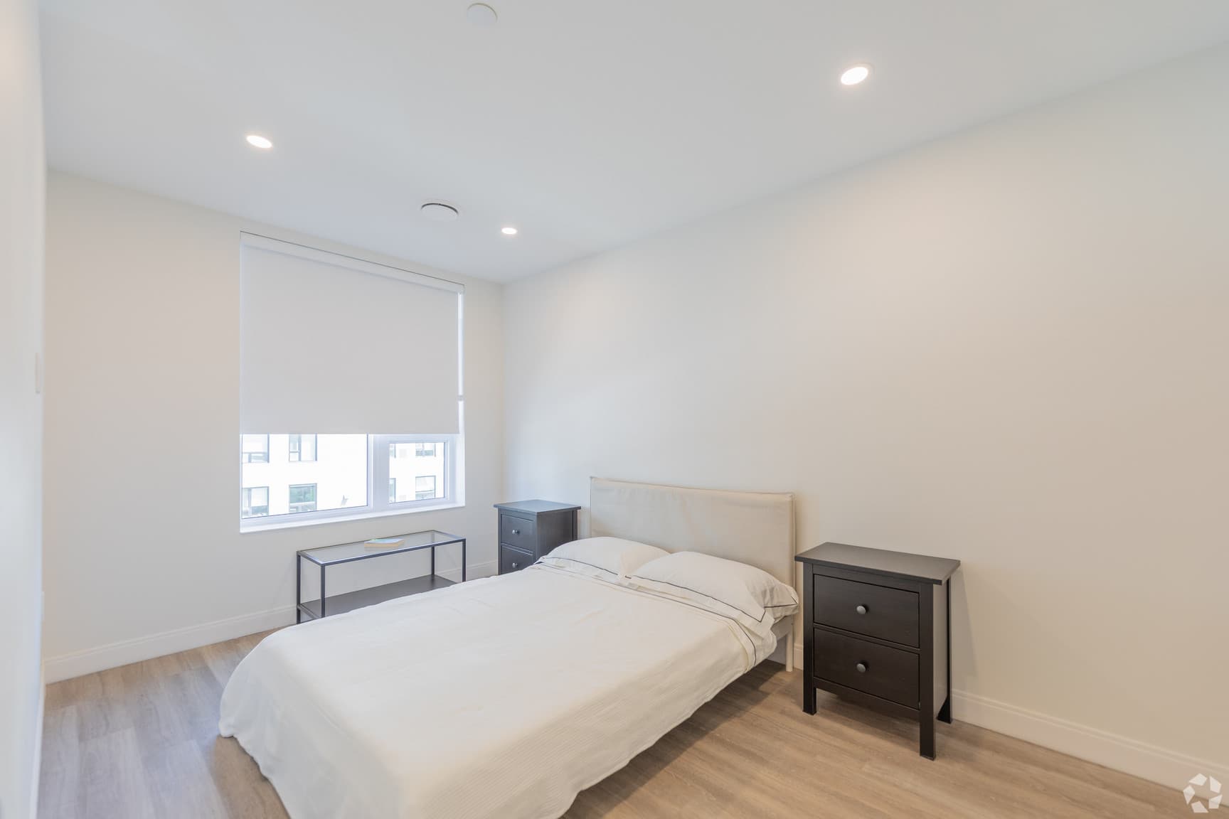 Residences on Niagara — 1 Bedroom - Photo 28