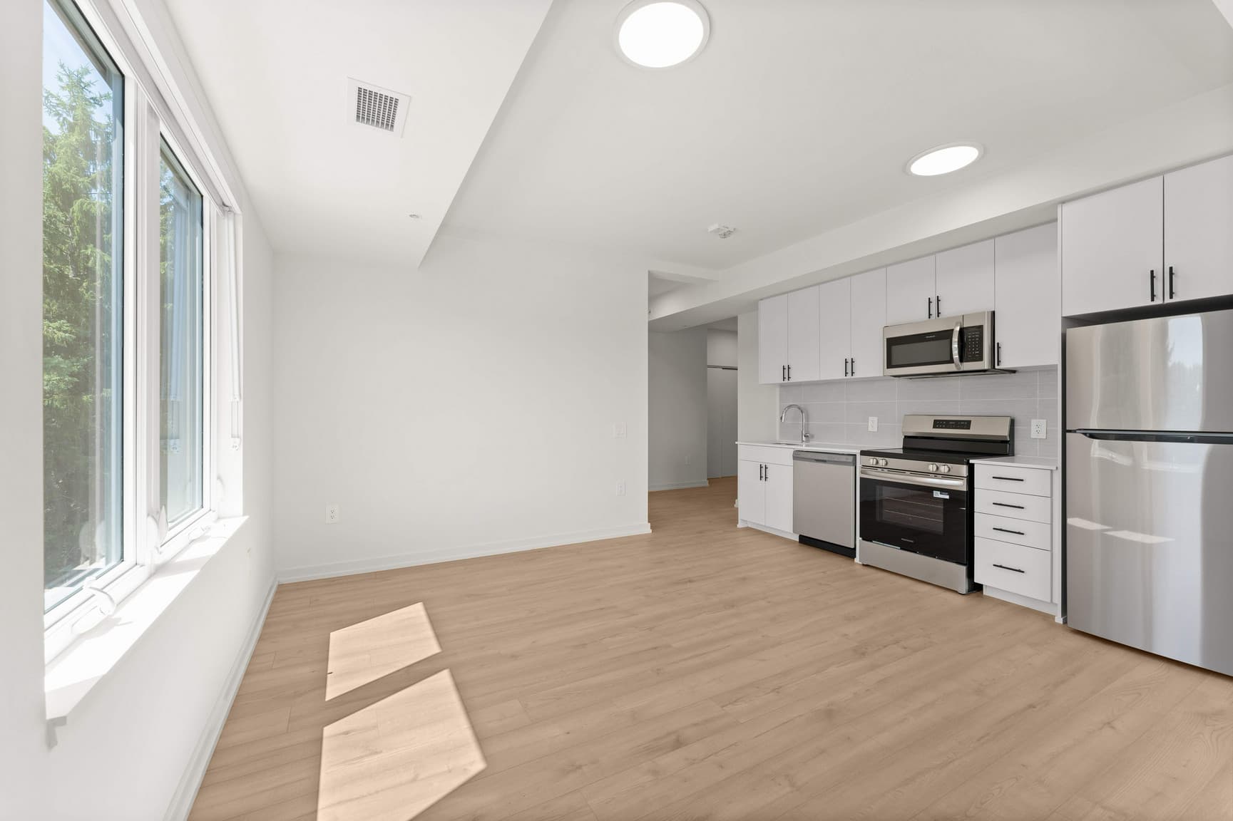 The Enclave — 2 Bedroom - Photo 4