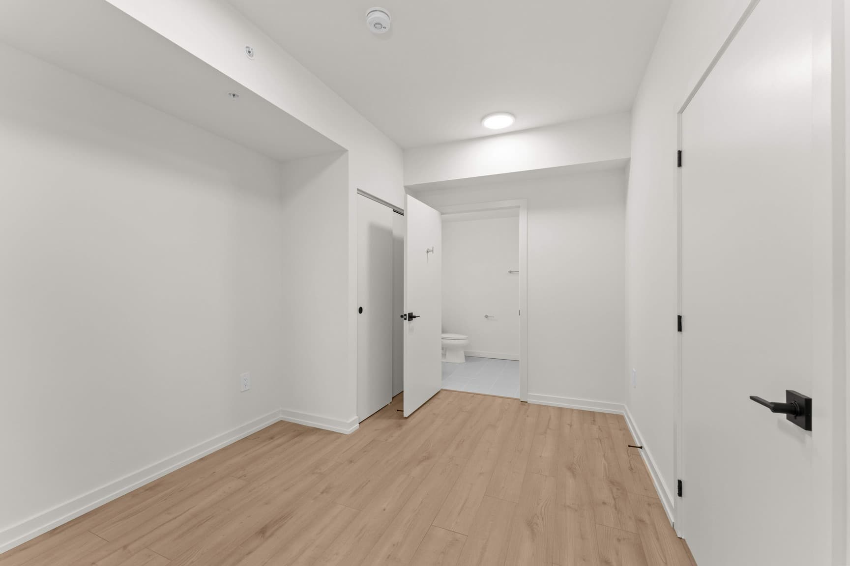 The Enclave — 2 Bedroom - Photo 18
