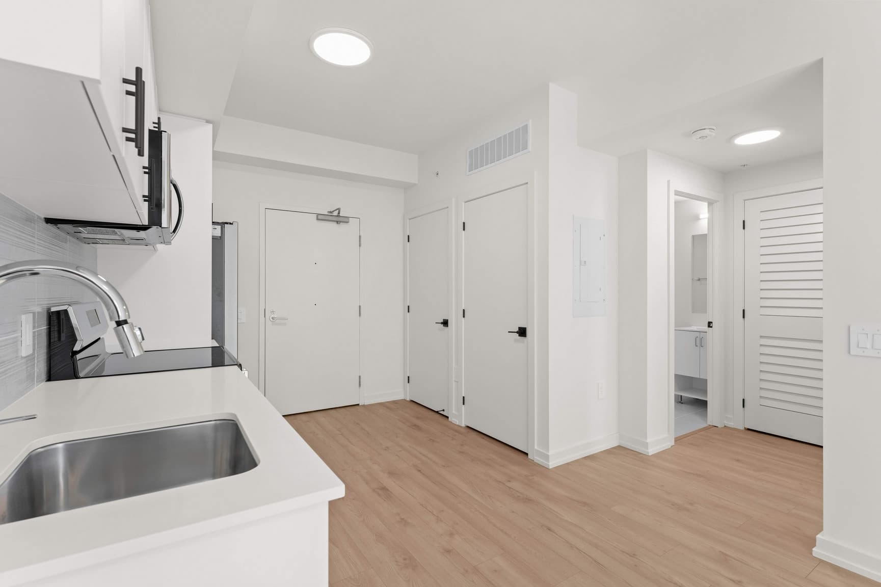 The Enclave — 2 Bedroom - Photo 19