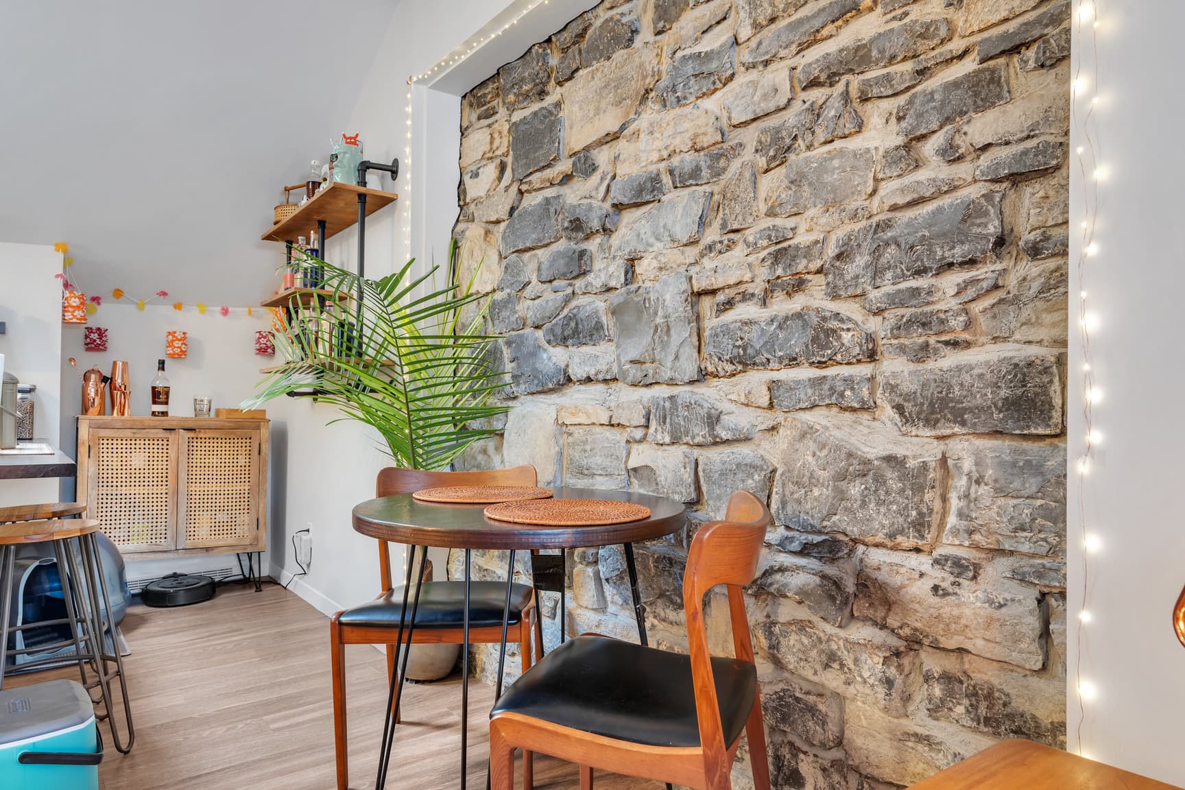 322 - Princess Street — 1 bedroom plus den - Photo 23