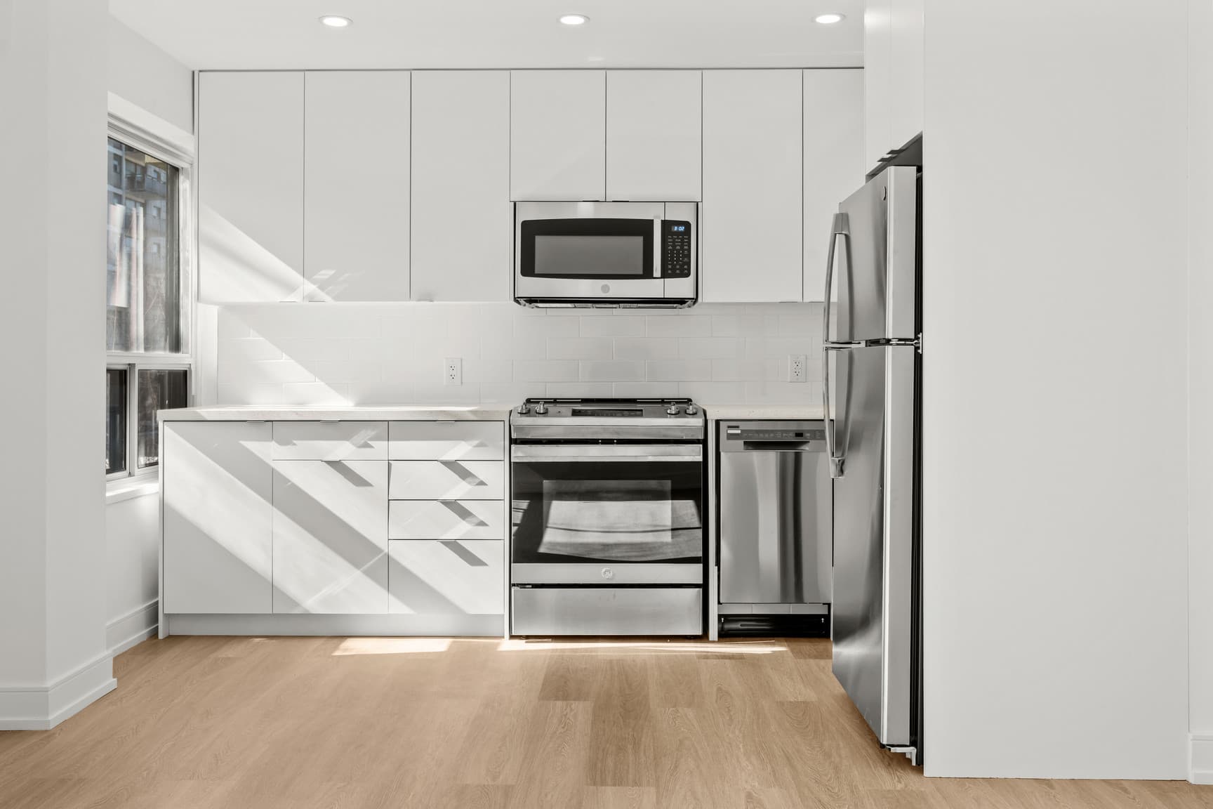 Tyndall Tower — 1 Bedroom - Photo 12