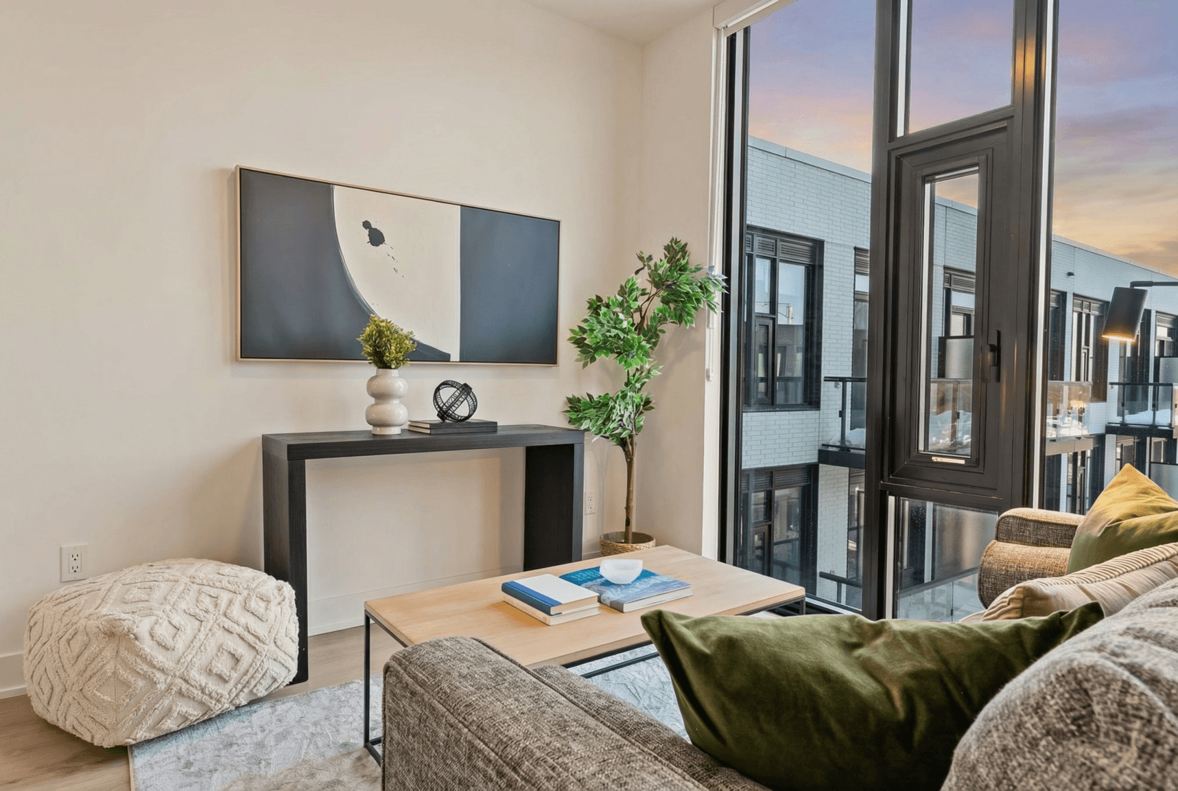 500 Upper Wellington — Studio - The Hess - Photo 12