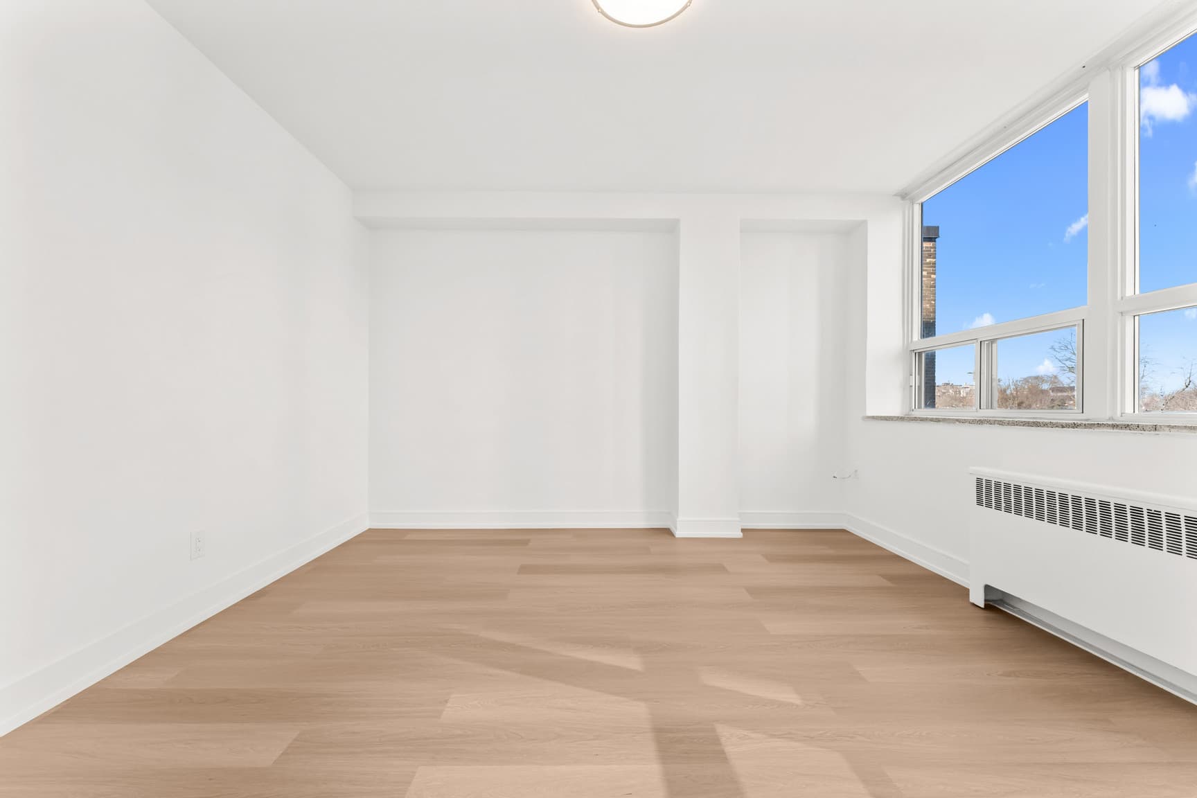 Tyndall Tower — 1 Bedroom - Photo 14