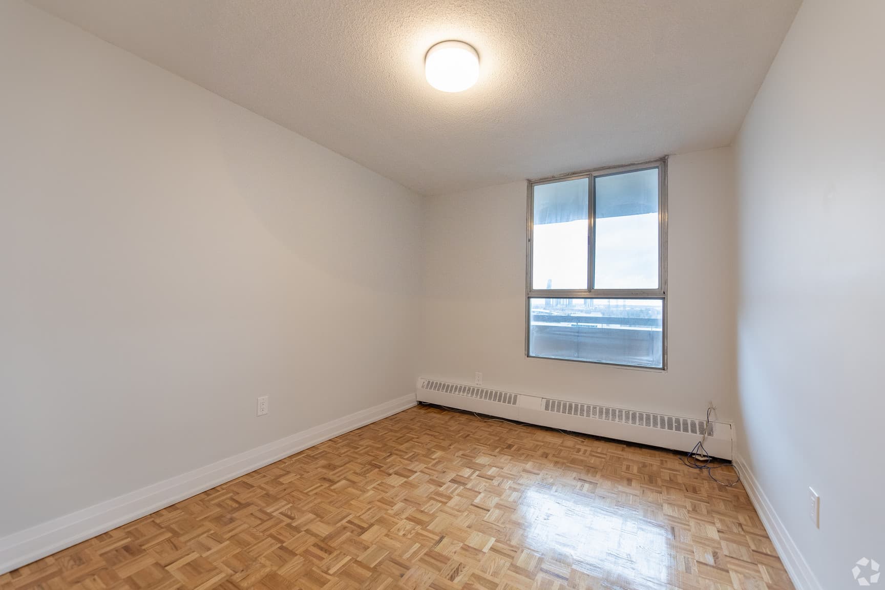 4001 Steeles Ave W. — Jr 2 Bedroom - One Month Free - Photo 18