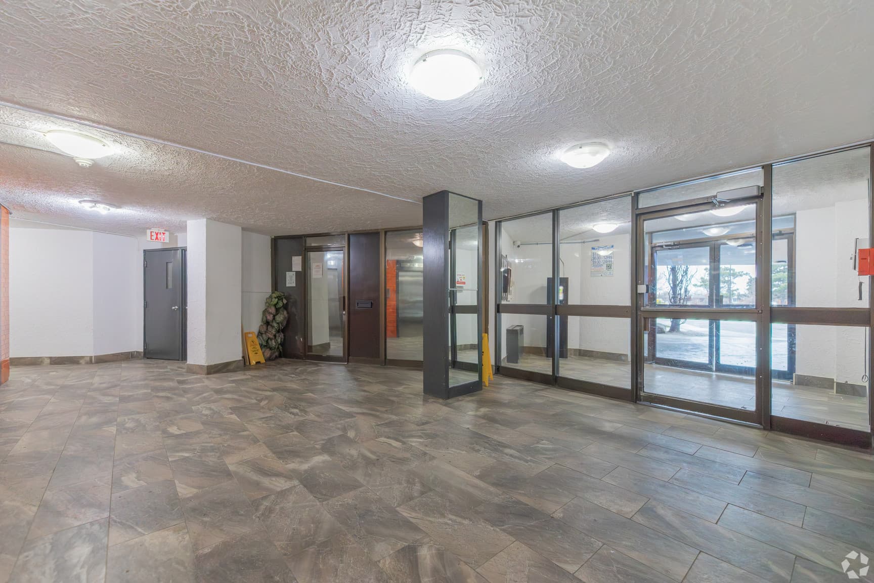 4001 Steeles Ave W. — Jr 2 Bedroom - One Month Free - Photo 23