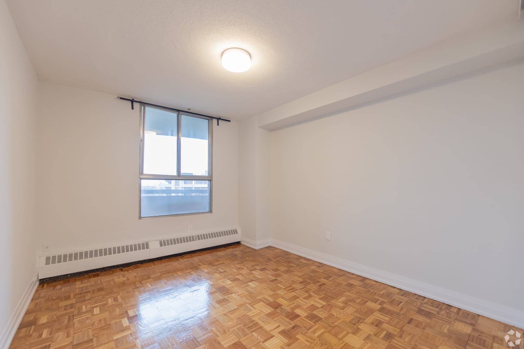 4001 Steeles Ave W. — Jr 2 Bedroom - One Month Free - Photo 37