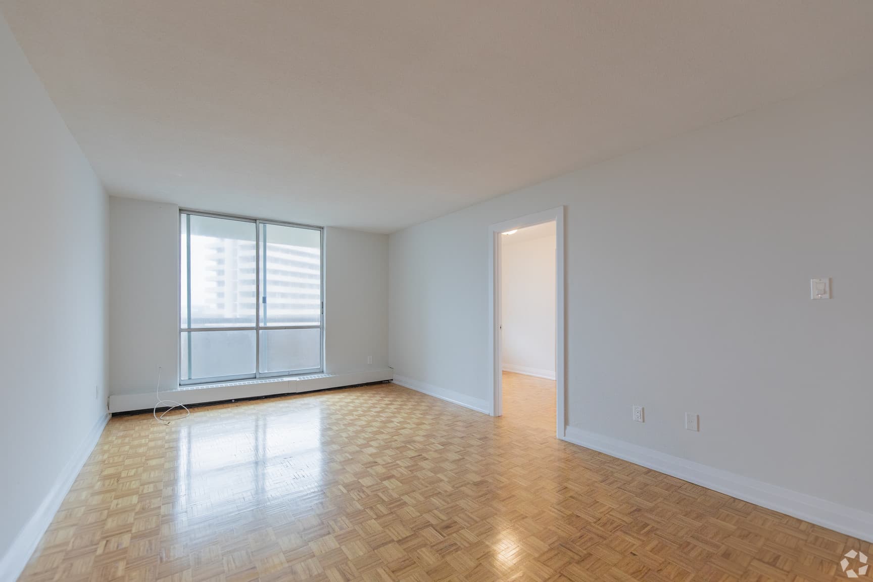 4001 Steeles Ave W. — Jr 2 Bedroom - One Month Free - Photo 38