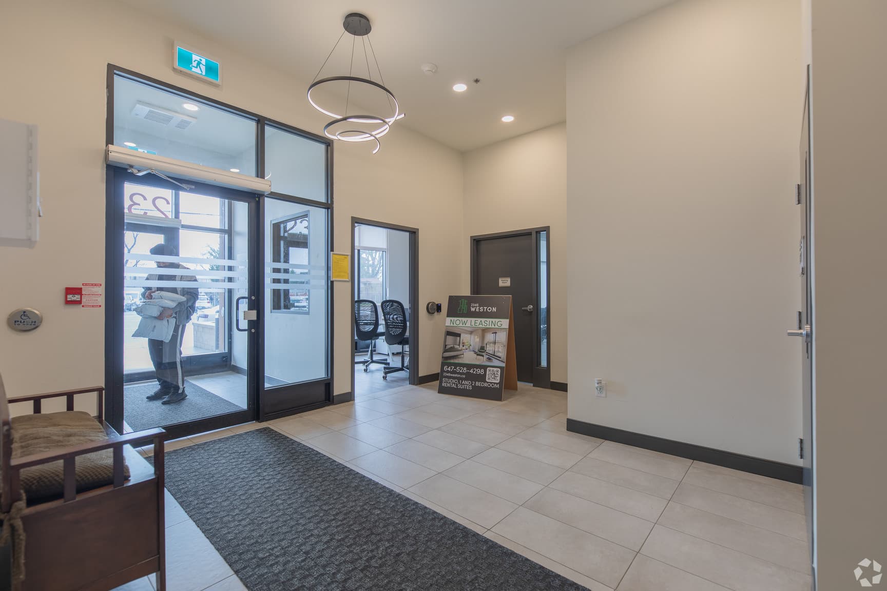 2346 Weston — 2 Bedroom - Photo 34