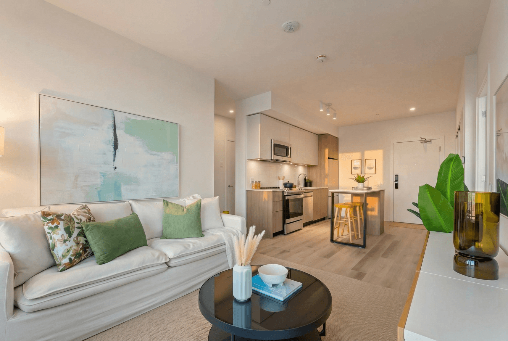 500 Upper Wellington — Studio - The Hess - Photo 35