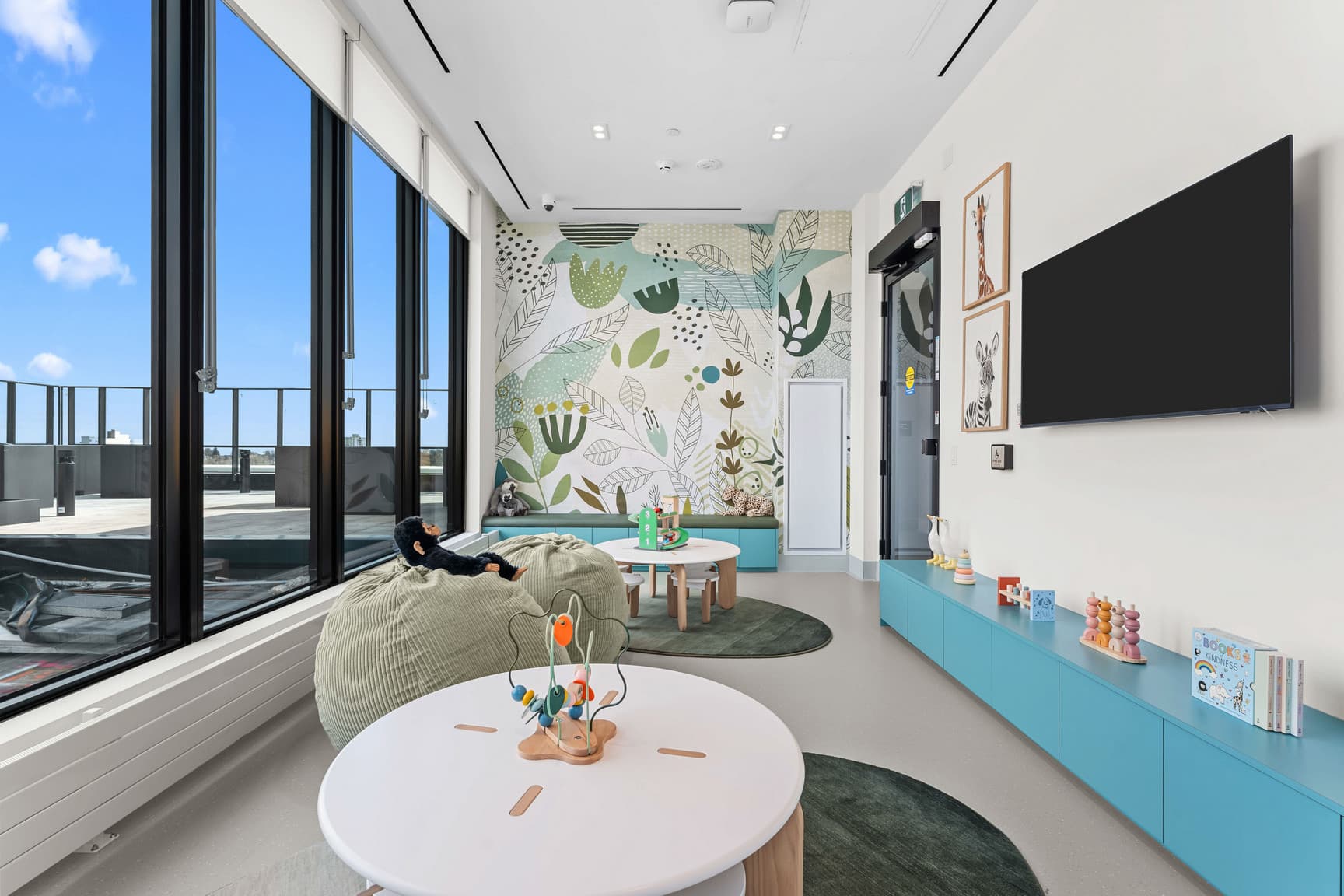 500 Upper Wellington — Studio - The Hess - Photo 45
