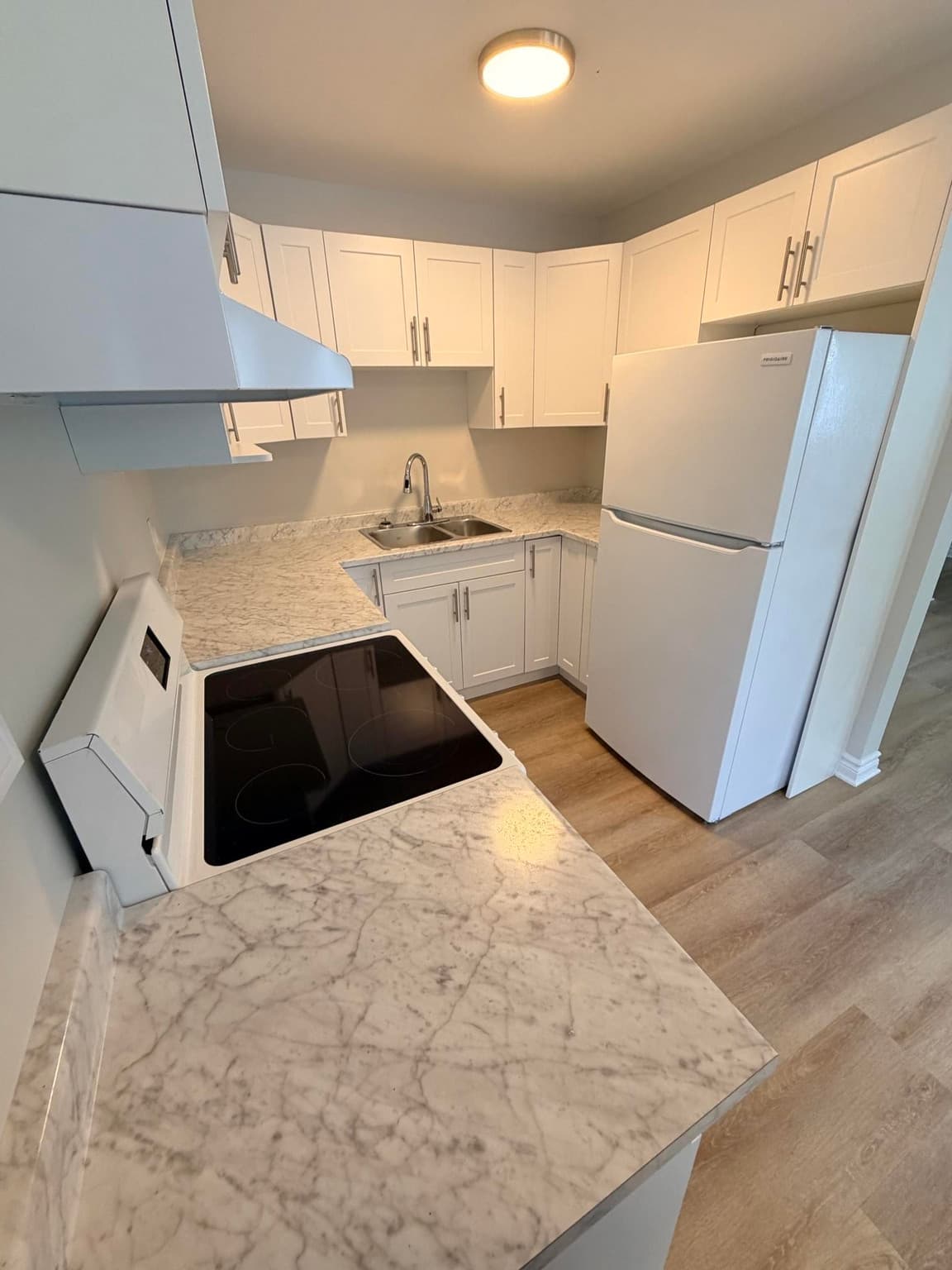 Riverside Terrace — 2 Bedroom call 905-732-8565 - Photo 26