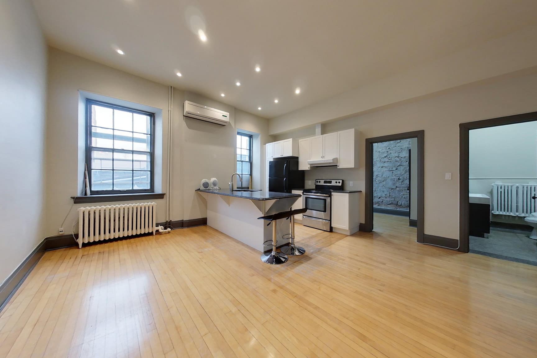 322 - Princess Street — 1 bedroom plus den - Photo 5