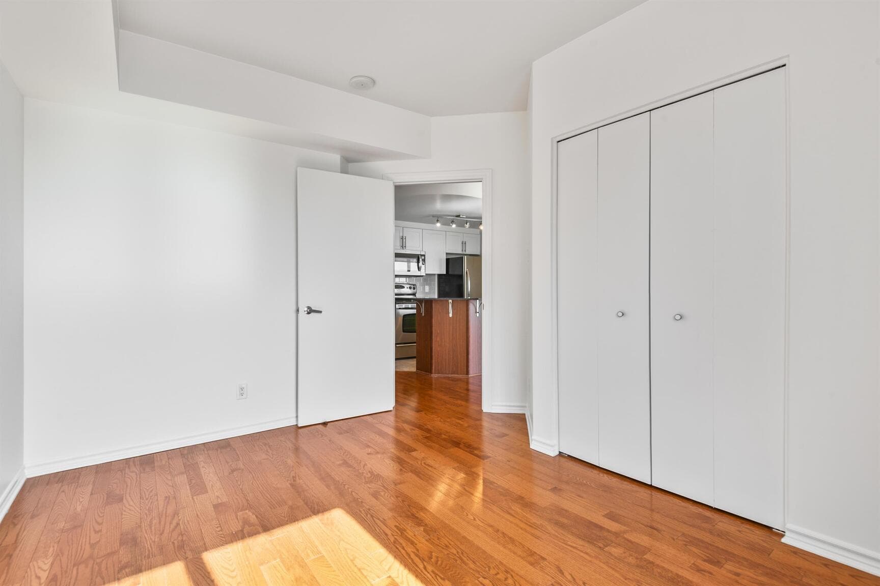 200 Rideau Street — 2 Bedroom - Photo 22