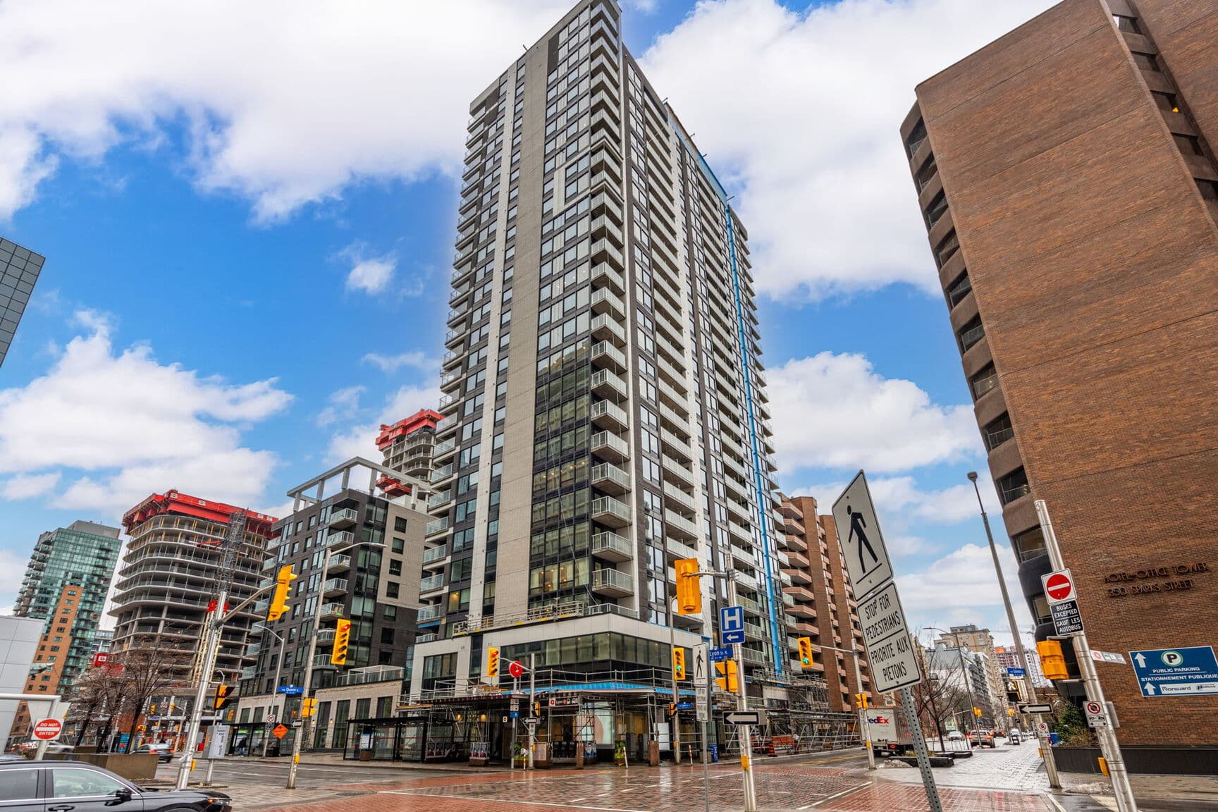340 Queen Street — 1 Bedroom
