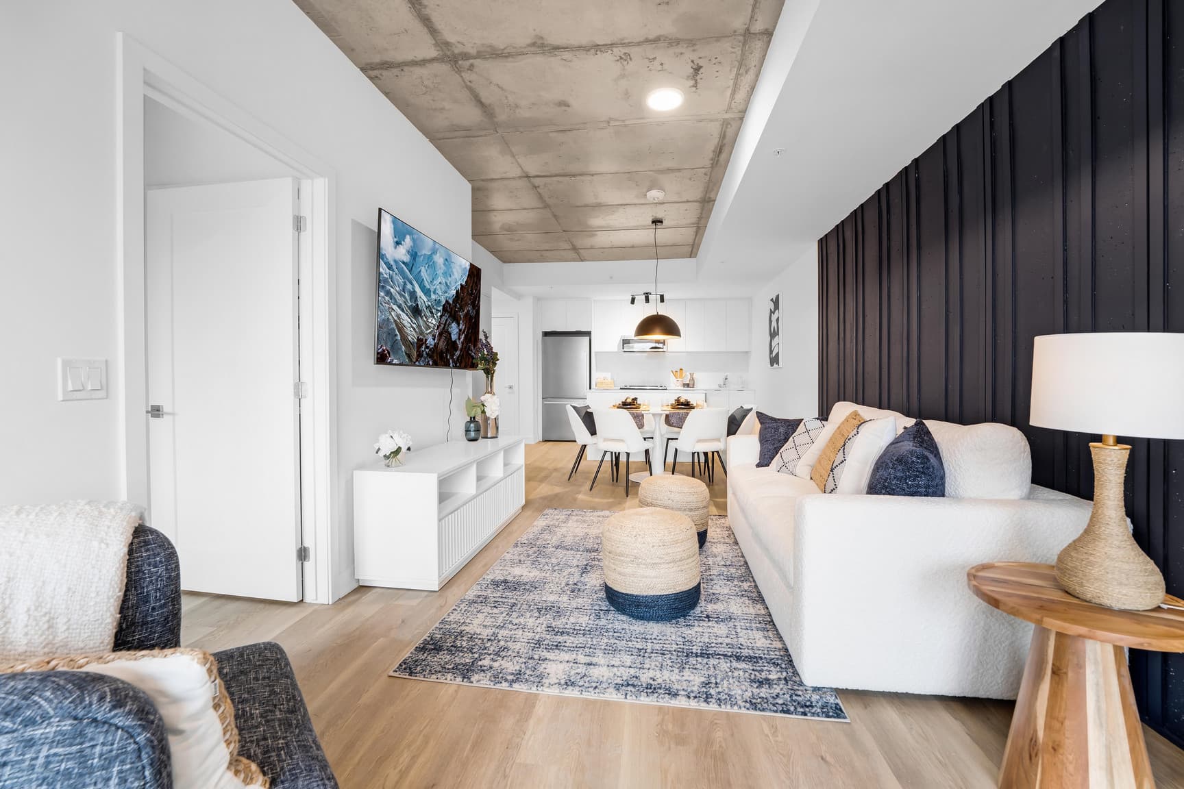 Carlton West — 3 Bedroom - Photo 6