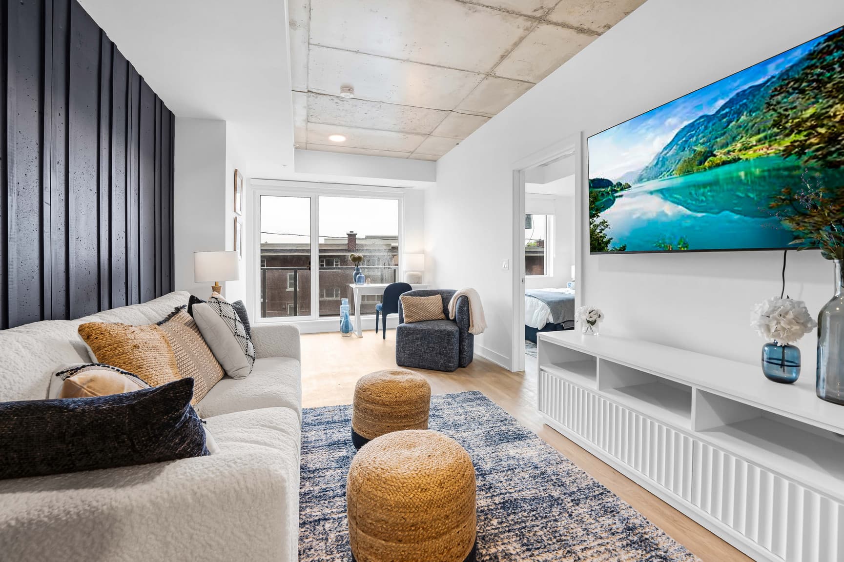 Carlton West — 3 Bedroom - Photo 4