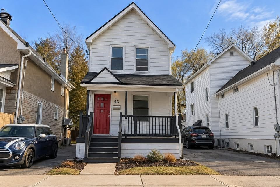 93 Adeline Street — 3 bed, 1 Bath