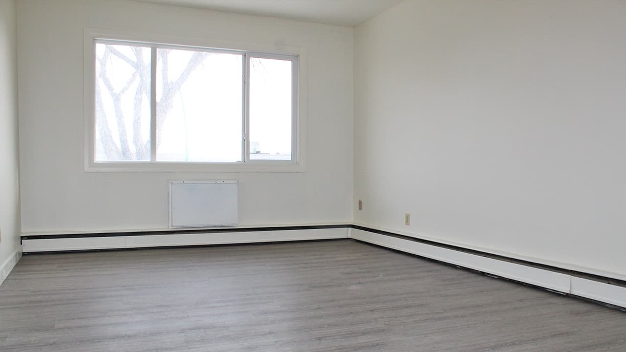 Rae 4130 — 3 bedroom - Photo 7