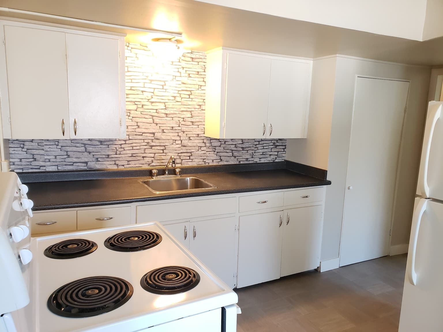 Princess Apartments — 1 bedroom - Photo 2