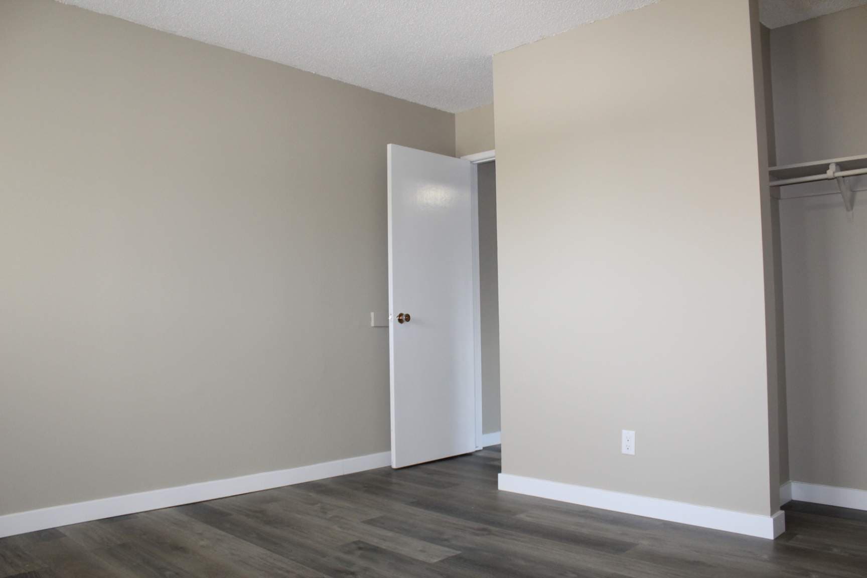 Mainstreet on 33rd — 1 bedroom - Photo 11