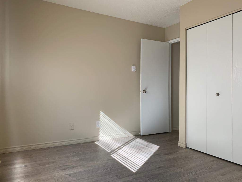 Vernon City View Apartments — Bachelor - Photo 4