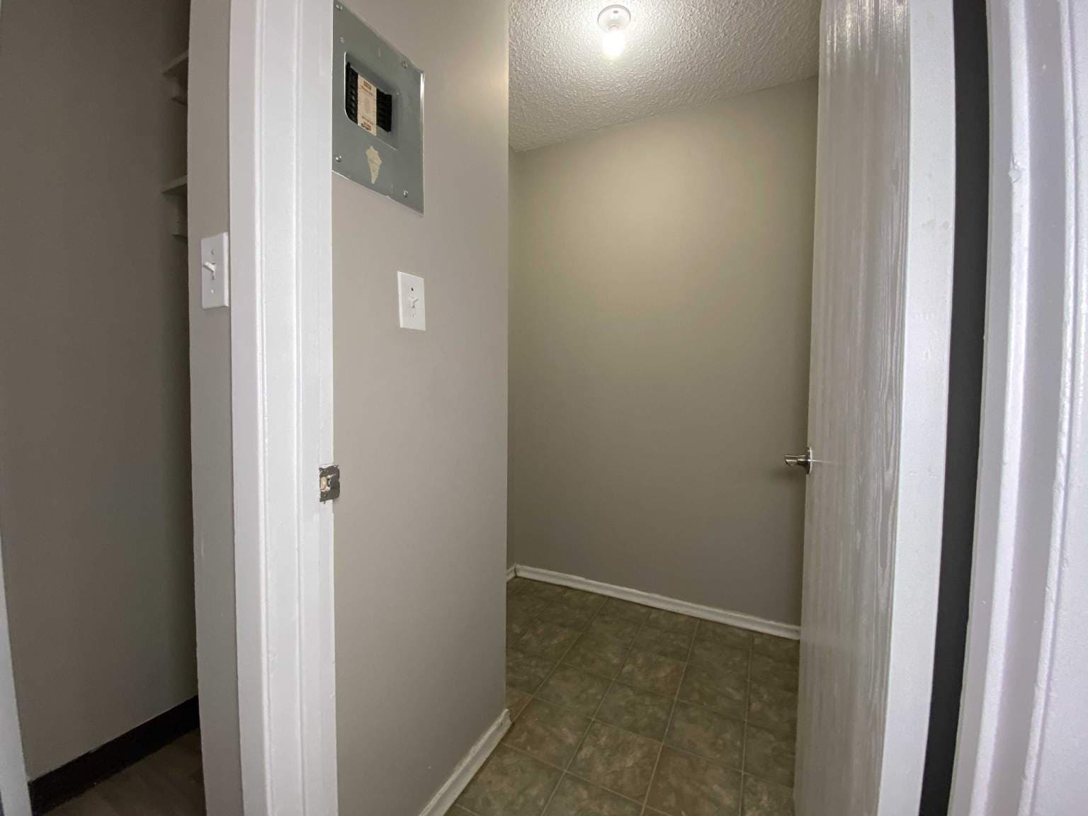 Mainstreet 402 — 2 bedroom - Photo 8