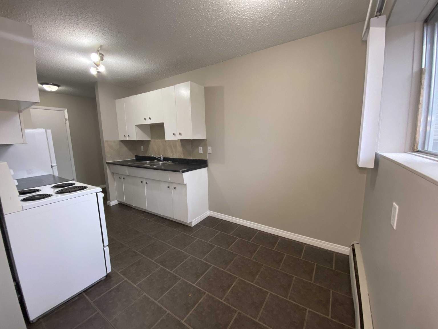 Oliver 4 Apartments — Bachelor - Photo 7