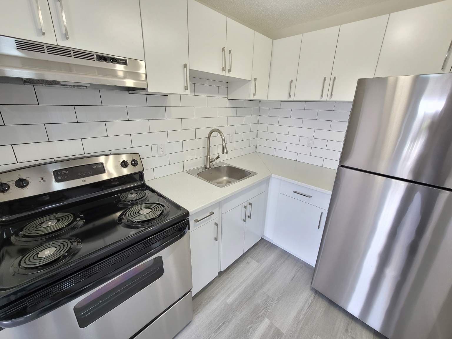 Mainstreet 1310 — 2 bedroom - Photo 3