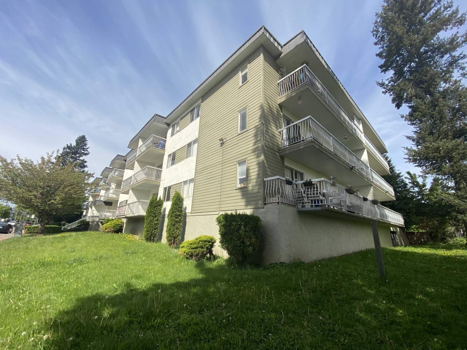 Cheam View Apartments 2 — Bachelor - Photo 11