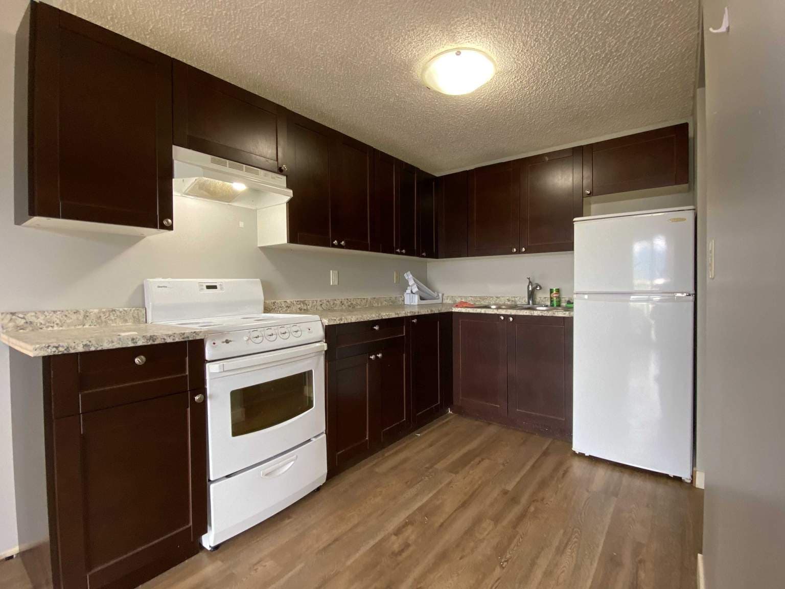 Chilliwack Central Apartments — Bachelor - Photo 3