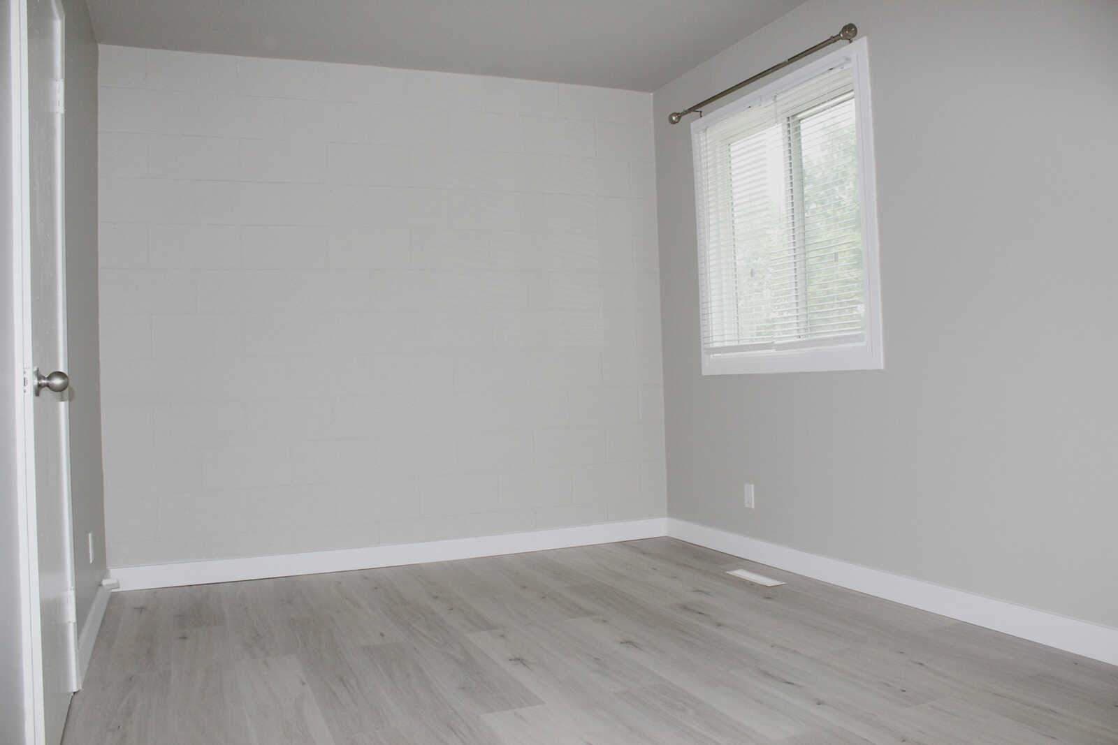 Highland Park Townhomes — 2 bedroom Townhouse - Photo 8