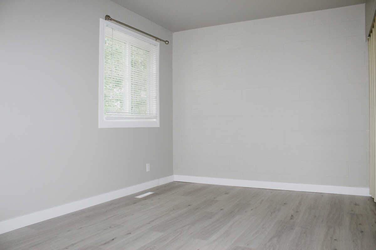 Highland Park Townhomes — 2 bedroom Townhouse - Photo 12