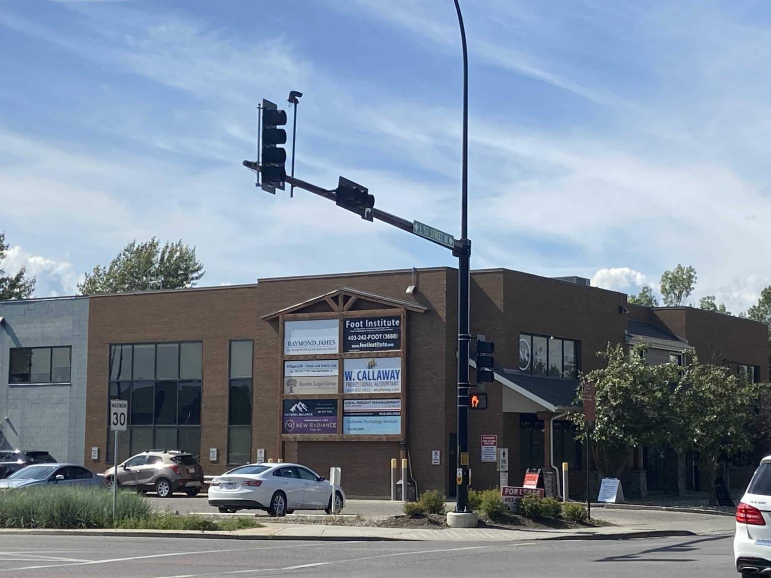Cochrane 104 — Bachelor - Photo 3